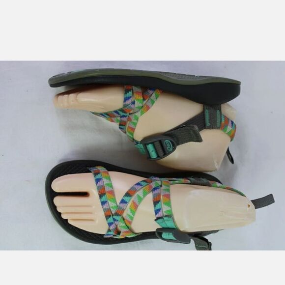 Chaco Multicolored Girls Size 3 Sandals. - Picture 2 of 9